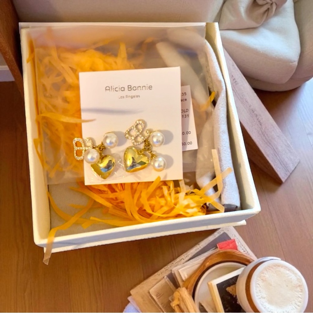 Alicia Bonnie “Sweet Embrace” Gold Heart and Pearl Signature Earrings!